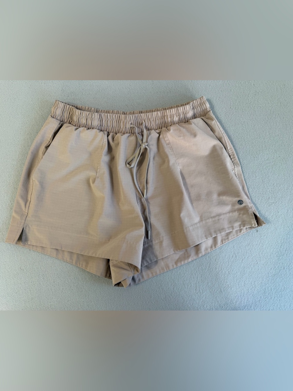 APANA Women’s Athletic Shorts XL Beige Elastic Waistband Pockets